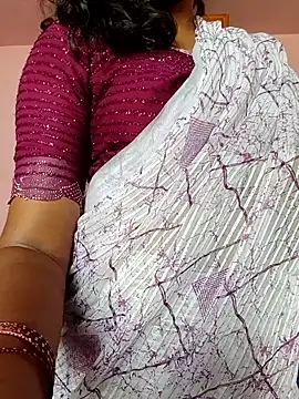 Snapshot of Tamil_Shalini_Lustyy chatting on 1, 10, 2025 Tamil Shalini Lustyy online show from 1, 10, 2025