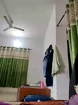 Snapshot of shale26 chatting on 8, 3, 2025 shale26 online show from 8, 3, 2025