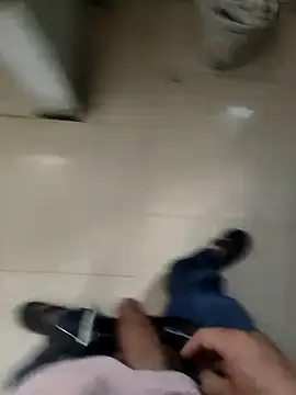 Snapshot of shale26 chatting on 3, 3, 2025 shale26 online show from 3, 3, 2025