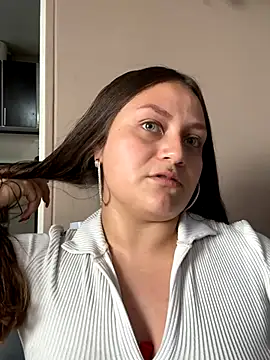 cherry coper online show from 20, 9, 2025