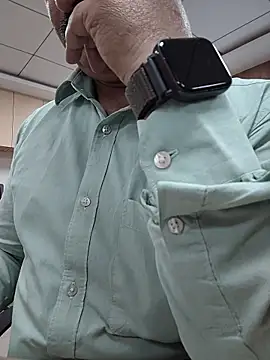 samee00721 online show from 15, 4, 2026