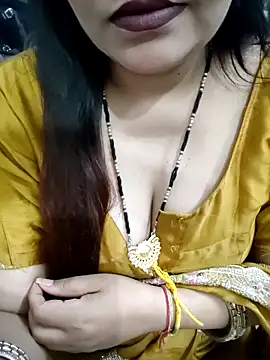 Snapshot of Mayuri77 chatting on 28, 4, 2026 Mayuri77 online show from 28, 4, 2026