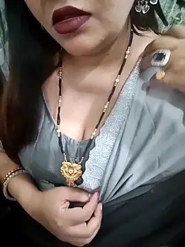 Snapshot of Mayuri77 chatting on 4, 6, 2026 Mayuri77 online show from 4, 6, 2026