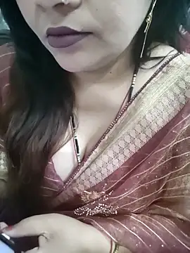 Snapshot of Mayuri77 chatting on 9, 5, 2026 Mayuri77 online show from 9, 5, 2026