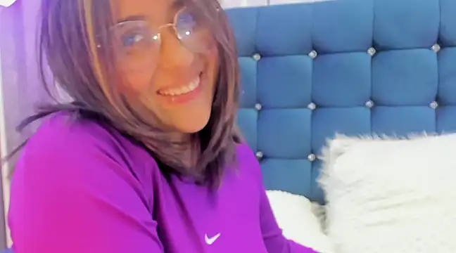 Pandoracherry online show from 8, 3, 2025