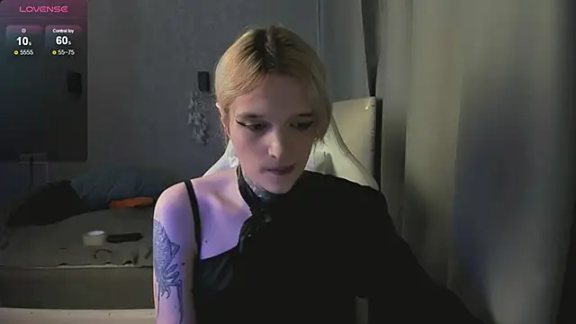 Simona Rain online show from 2, 12, 2025