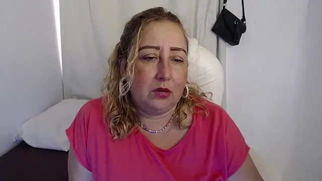 Xileny-Halliwey online show from 19, 9, 2025