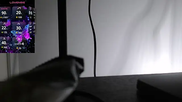 Xileny-Halliwey online show from 1, 12, 2025