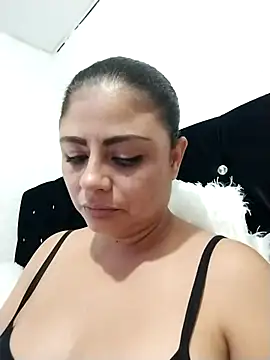 ElizabethWeil online show from 7, 11, 2025