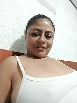 ElizabethWeil online show from 22, 12, 2025