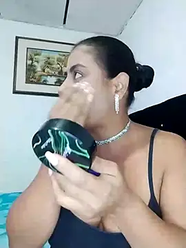 ElizabethWeil online show from 17, 10, 2025