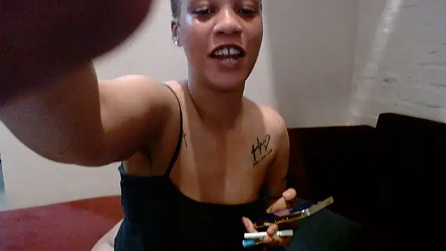 LolaTwerksXX online show from 1, 10, 2025