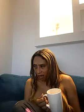 salome drasin online show from 7, 10, 2025