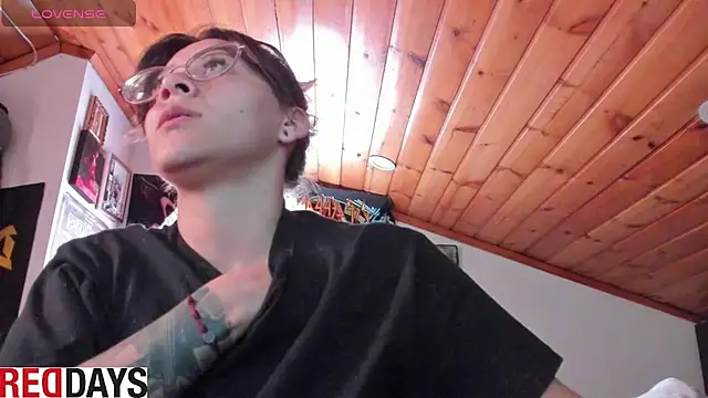Snapshot of Darkness_jones_ chatting on 10, 7, 2026 Darkness jones online show from 10, 7, 2026