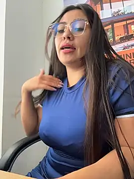 LIZ-06  online show from 23, 2, 2026