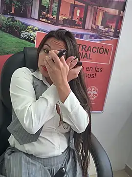 LIZ-06  online show from 26, 11, 2025