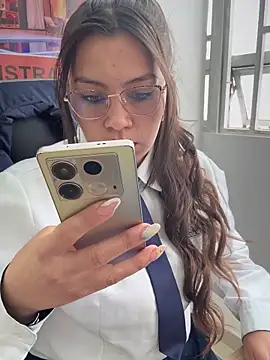 LIZ-06  online show from 11, 11, 2025