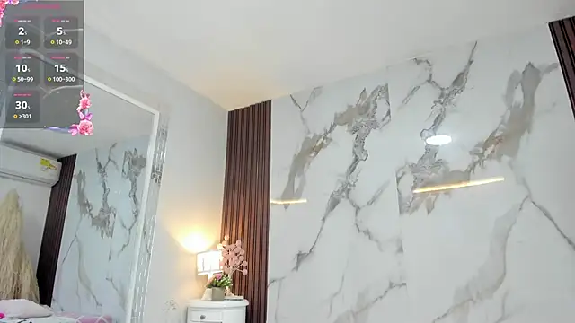 briannaduque online show from 17, 9, 2025