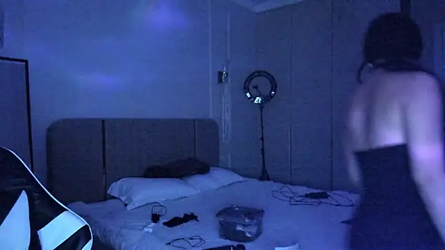 may mia online show from 9, 1, 2026