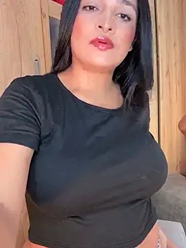 Snapshot of AdeleGray chatting on 19, 7, 2026 AdeleGray online show from 19, 7, 2026