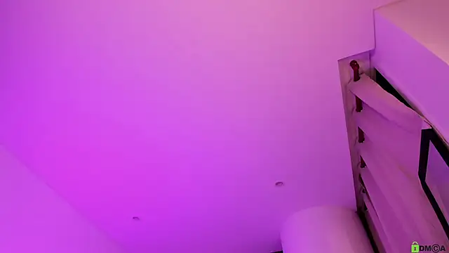 lia  Suummer online show from 26, 2, 2025