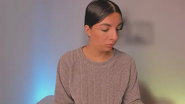 777AylinZ online show from 4, 2, 2026