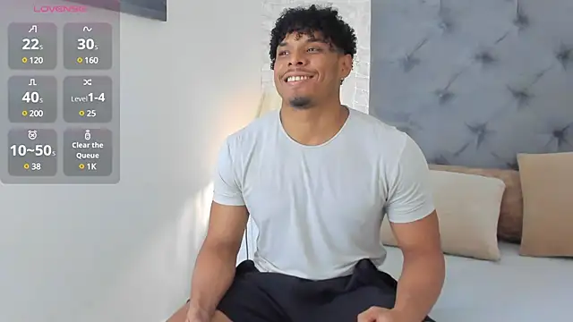 Jacub Micke1 online show from 2, 3, 2025