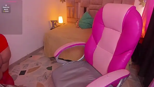 olivia willd online show from 4, 3, 2026