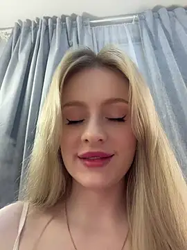 Snapshot of CaseyCumFace chatting on 16, 6, 2026 CaseyCumFace online show from 16, 6, 2026