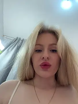 CaseyCumFace online show from 18, 4, 2026