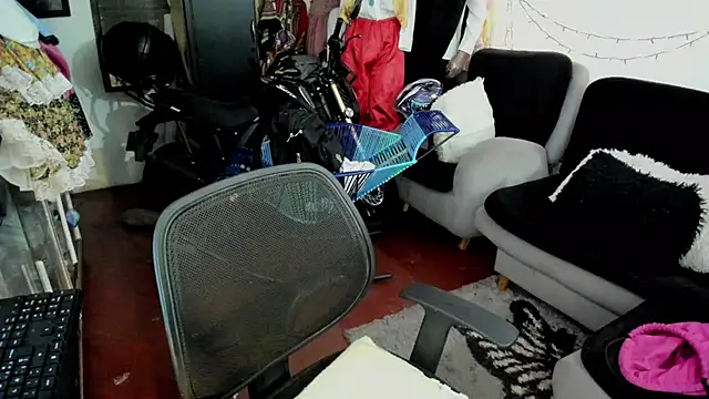 dirtyvalentina4u online show from 7, 2, 2025