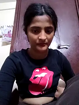 BabySlimmy10 online show from 11, 3, 2026