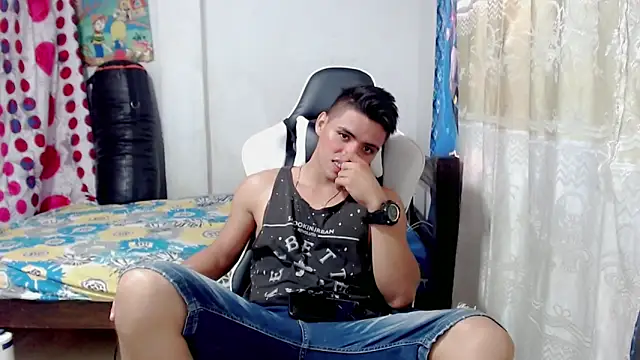 danilo302209 online show from 24, 1, 2025