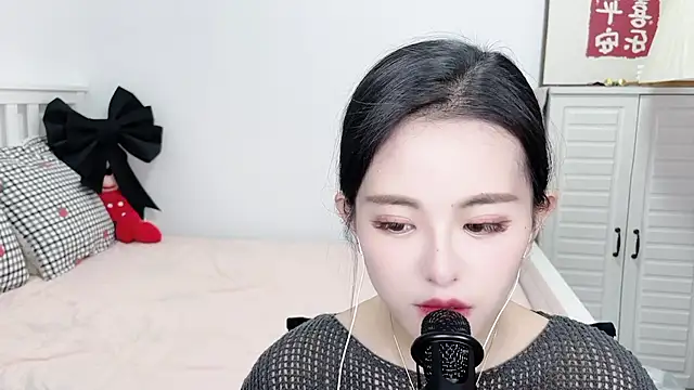 XINXINh online show from 15, 1, 2025