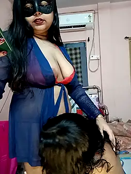 hottbabycam online show from 8, 5, 2026