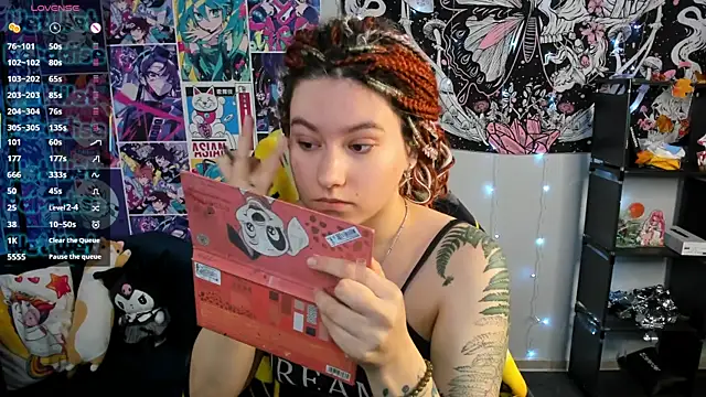 Bonni Meiz online show from 2, 12, 2025