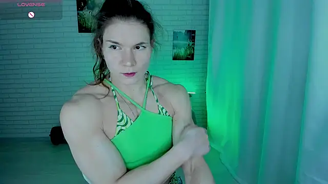 Snapshot of Lisa_Ray chatting on 16, 2, 2026 Lisa Ray online show from 16, 2, 2026