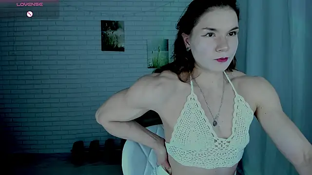 Snapshot of Lisa_Ray chatting on 23, 2, 2026 Lisa Ray online show from 23, 2, 2026