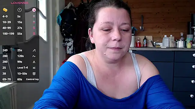 KasiaPrivat online show from 18, 11, 2025