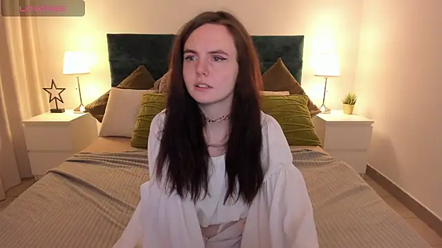 AmA lia  online show from 7, 2, 2025