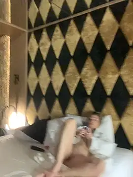 harleyejoker1 online show from 11, 3, 2025