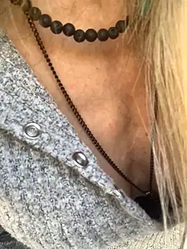 harleyejoker1 online show from 7, 10, 2025