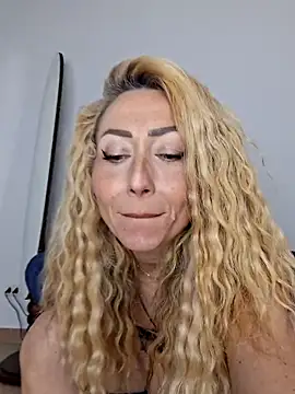 harleyejoker1 online show from 24, 4, 2026