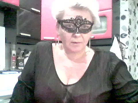 Lisa Suzie online show from 13, 3, 2026