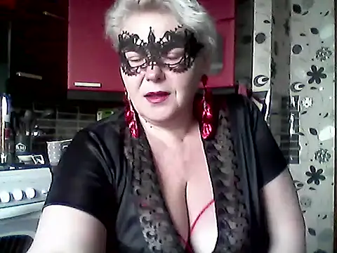 Lisa Suzie online show from 24, 3, 2026