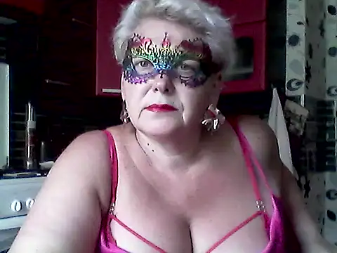 Lisa Suzie online show from 11, 6, 2026