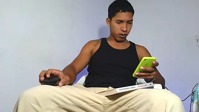 maximo vega newv online show from 22, 12, 2025