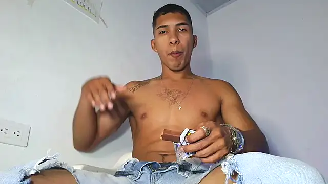 maximo vega newv online show from 7, 2, 2026