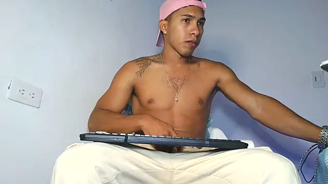 maximo vega newv online show from 3, 2, 2026