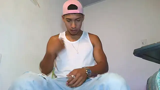 maximo vega newv online show from 2, 4, 2026